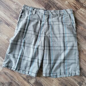 O’NEILL Shorts Mens Grey Plaid Casual size 32